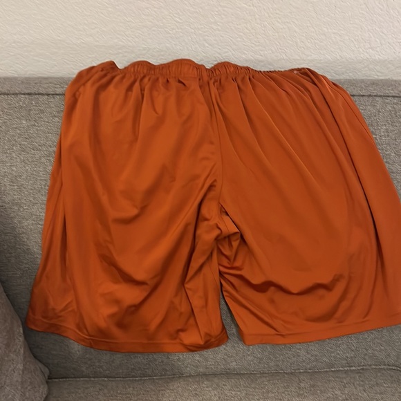 Nike DriFit drawstring shorts Longhorns XXL men’s - Picture 2 of 7